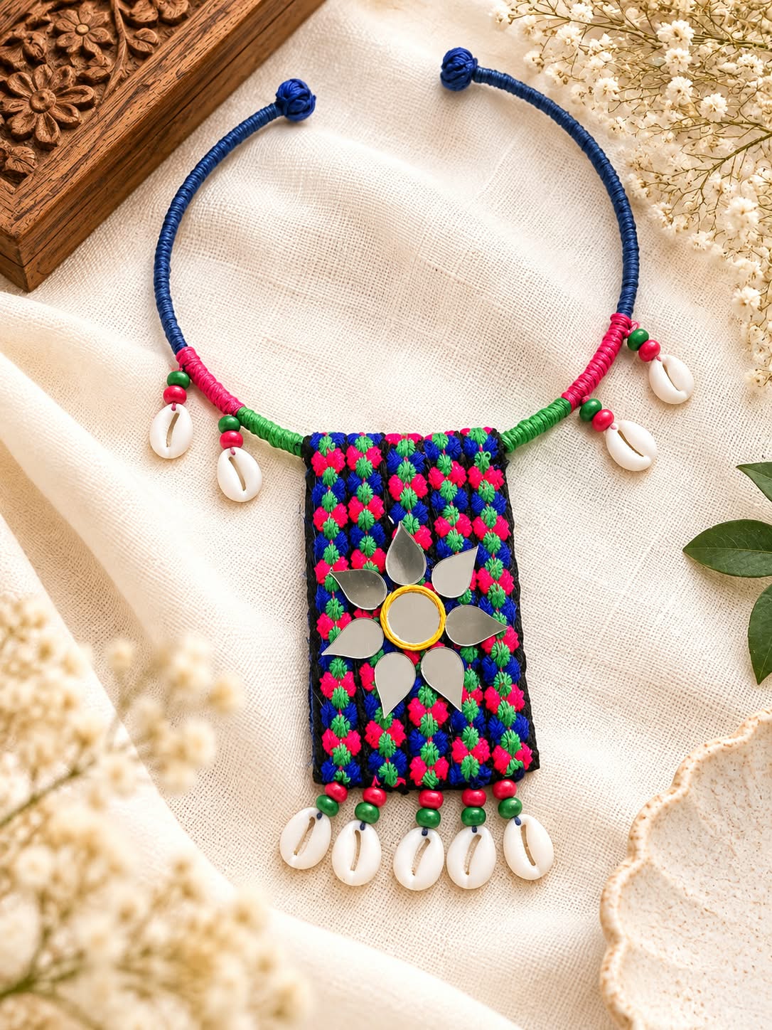 BLUE PINK KOURI HASLI