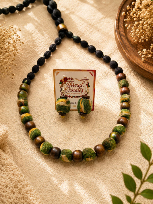 OLIVE GREEN WOODEN BEADED NECKLACE