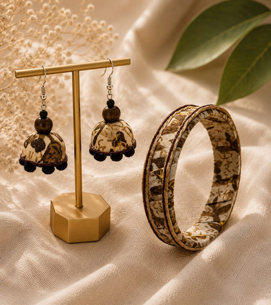 BEIGE FLORAL ZHUMKI & BANGLE COMBO